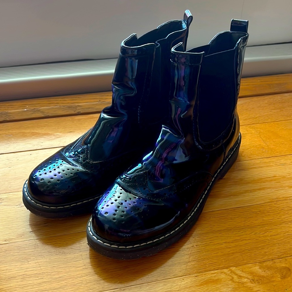Italian short water boots